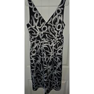 midi dress blue floral ASTR the Label | Ava Floral Pleated Midi Dress in Blue White Floral main image 0